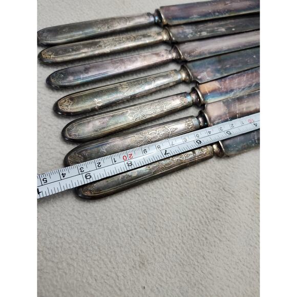 Lot 7 Butter KNIVES 1847 Rogers Bros. Antique AMBASSADOR Silverplate Ca 1919 - Picture 5 of 6